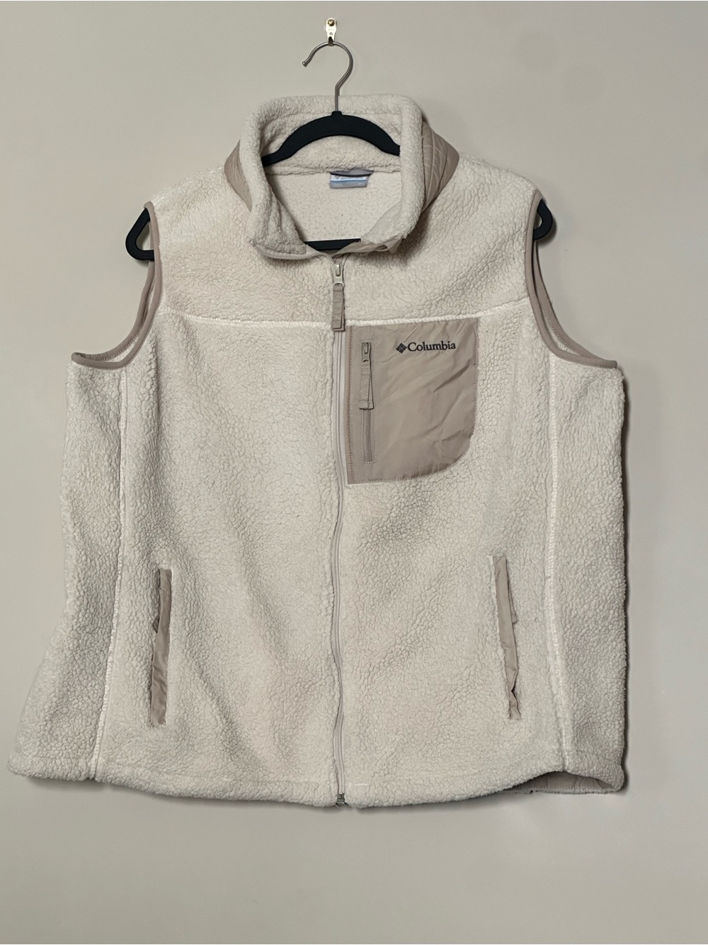 Columbia Cream Sherpa Fleece Vest with Tan Trim